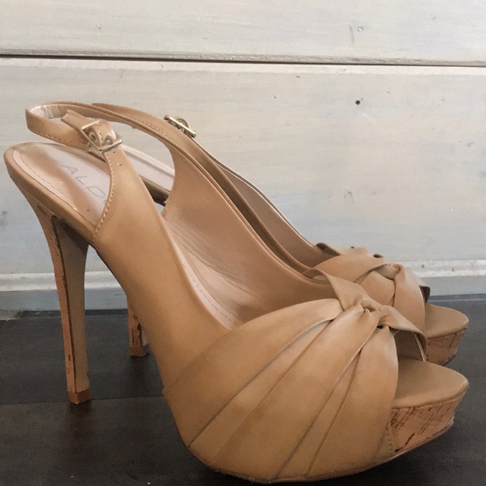 Tan shoes with cork platform like new